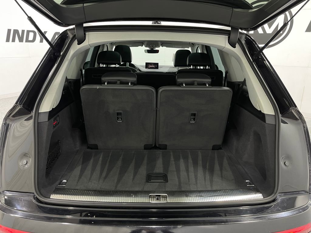 Used 2018 Audi Q7 3.0T Premium Plus w/ Premium Plus Package image 28
