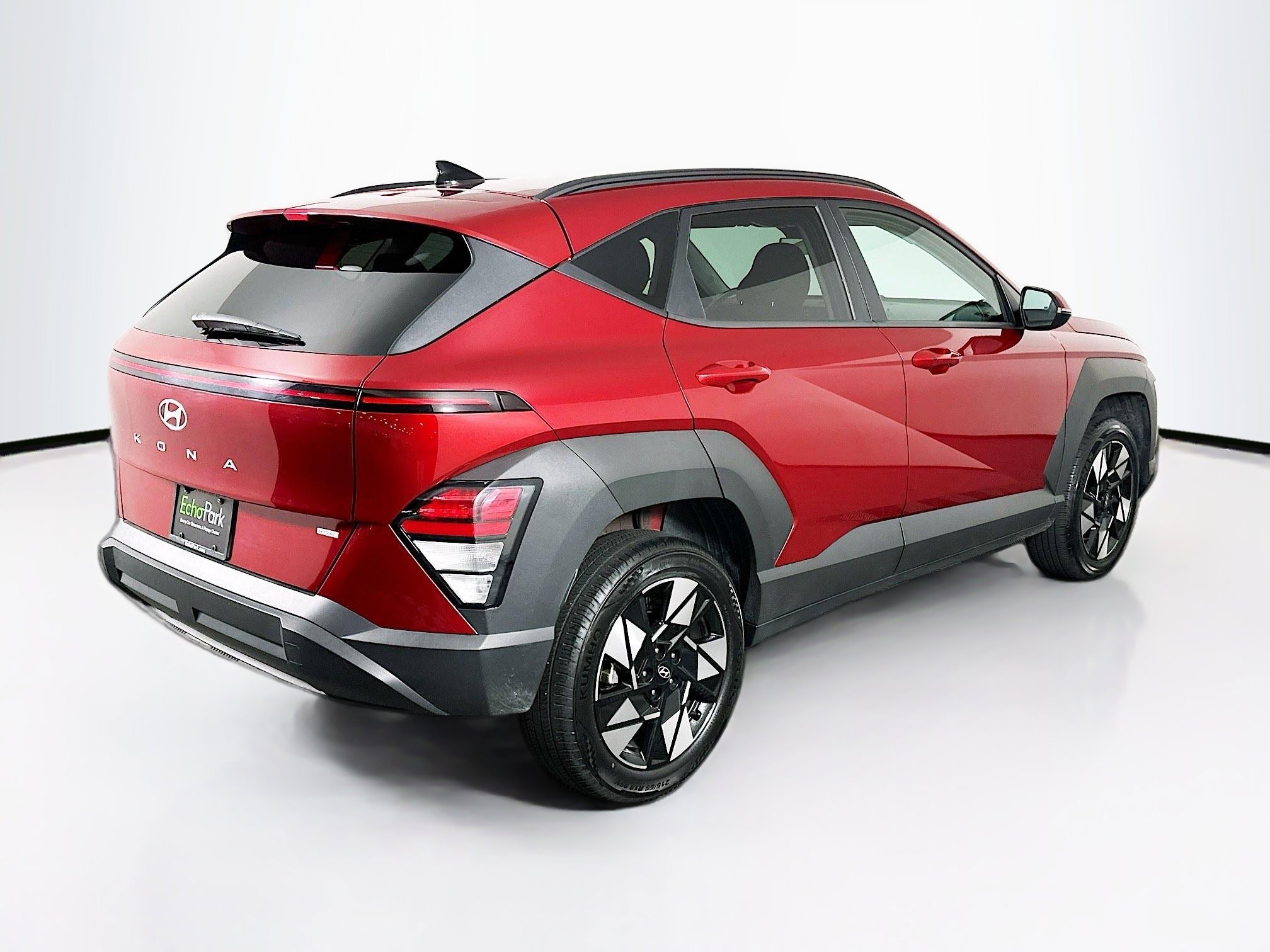 Used 2025 Hyundai Kona SEL image 9