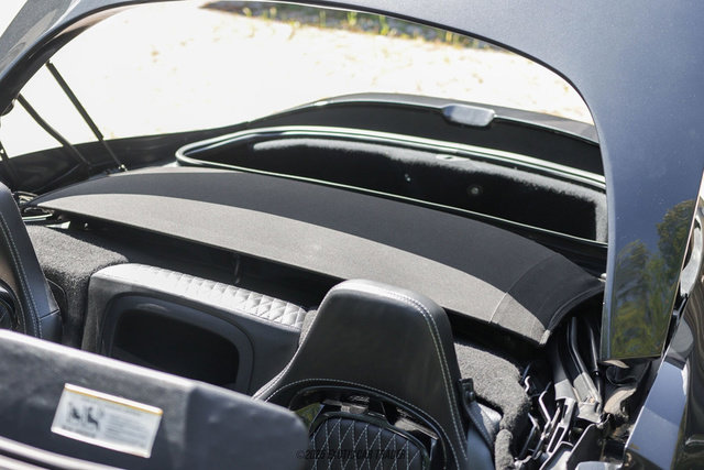 Used 2014 SRT Viper GTS w/ GTS Laguna Interior Package image 72