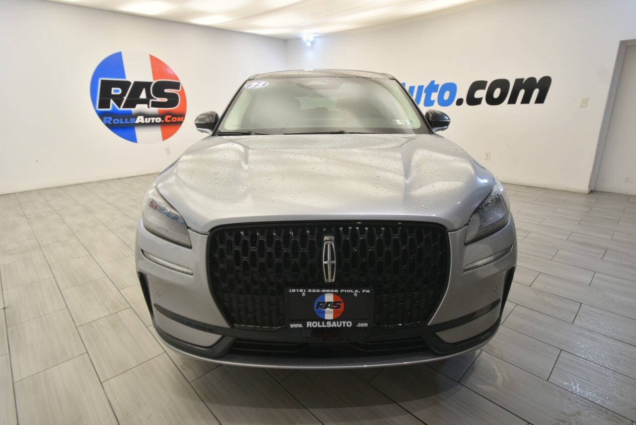 Used 2023 Lincoln Corsair AWD w/ Equipment Group 101A image 8