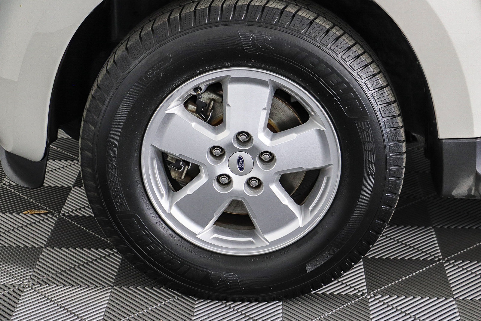 Used 2012 Ford Escape XLT FWD image 11