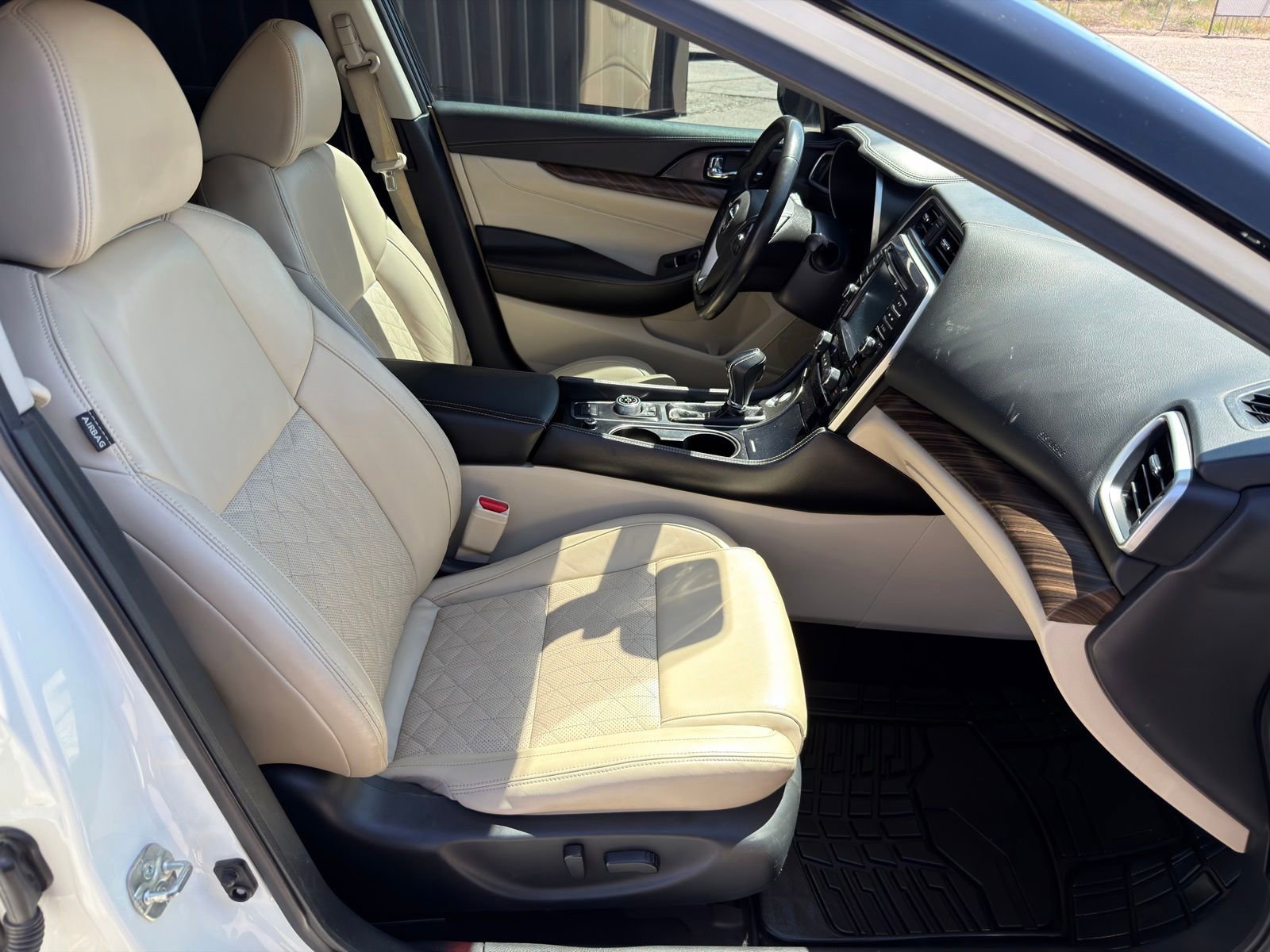 Used 2018 Nissan Maxima Platinum FWD image 36