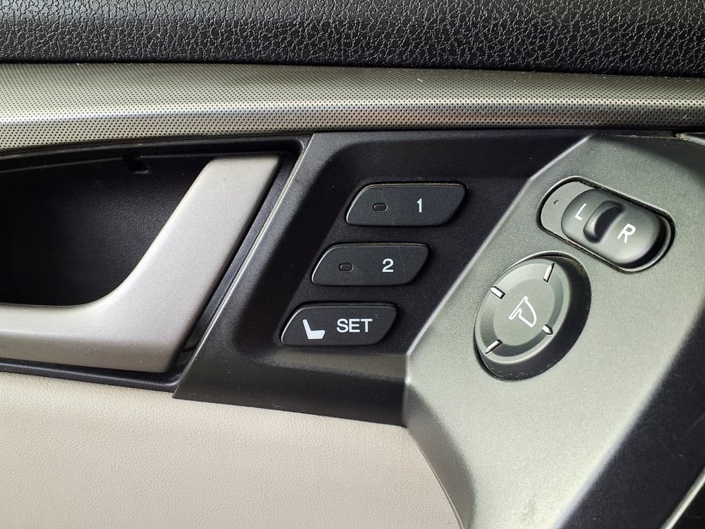 Used 2009 Acura TL w/ Technology Package FWD image 20