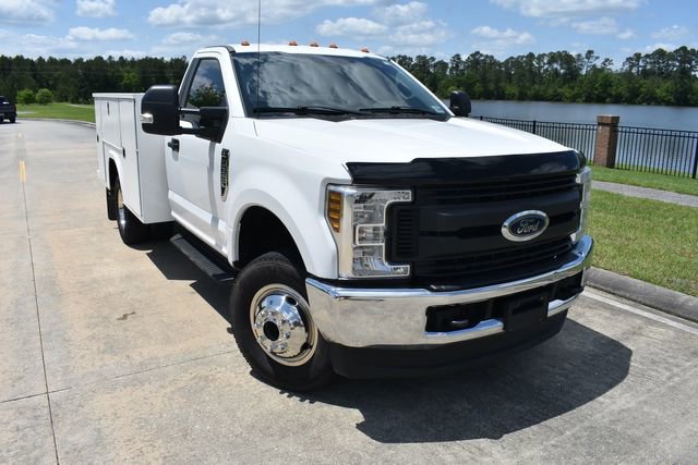 Used 2018 Ford F350 XL w/ Power Equipment Group image 2