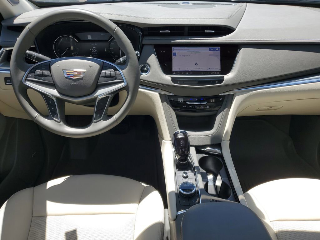 Certified 2024 Cadillac XT5 Premium Luxury w/ LPO, Floor Liner Package FWD image 23