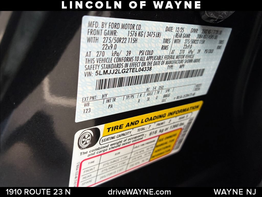 Used 2026 Lincoln Navigator Reserve AWD/4WD image 30