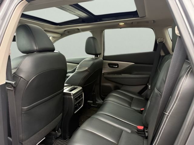 Used 2018 Nissan Murano SL w/ Moonroof Package AWD/4WD image 11