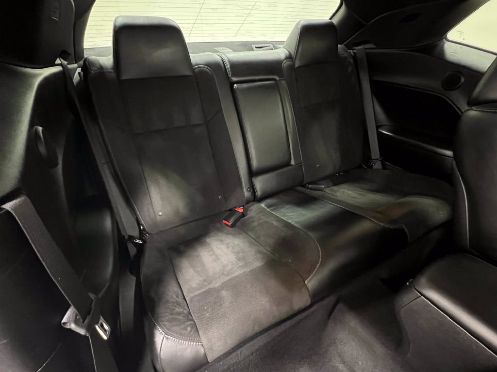 Used 2019 Dodge Challenger R/T Scat Pack w/ Plus Package RWD image 33