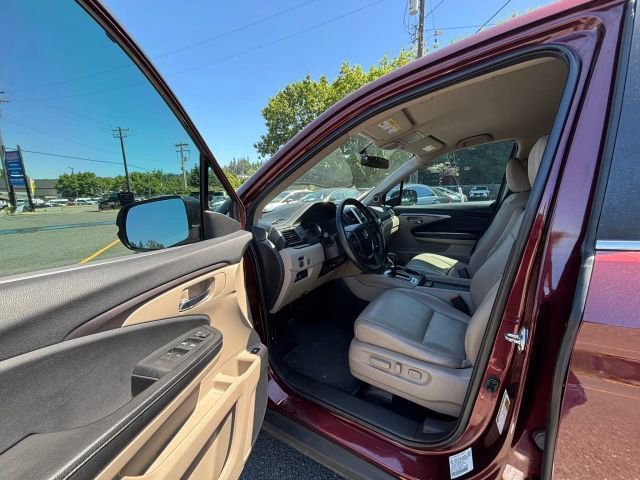 Used 2017 Honda Ridgeline RTL image 10