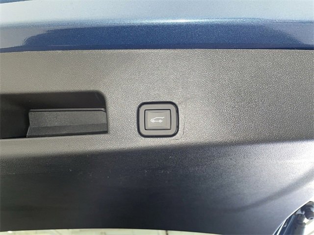 New 2026 Chevrolet Traverse RS image 17