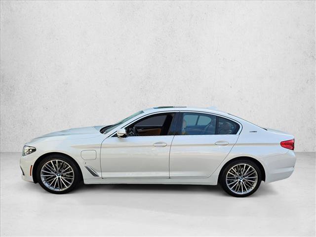 Used 2019 BMW 530e w/ Convenience Package image 8