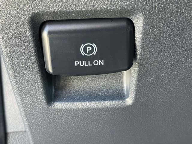 Certified 2023 Ford F150 XLT w/ Equipment Group 302A High image 13