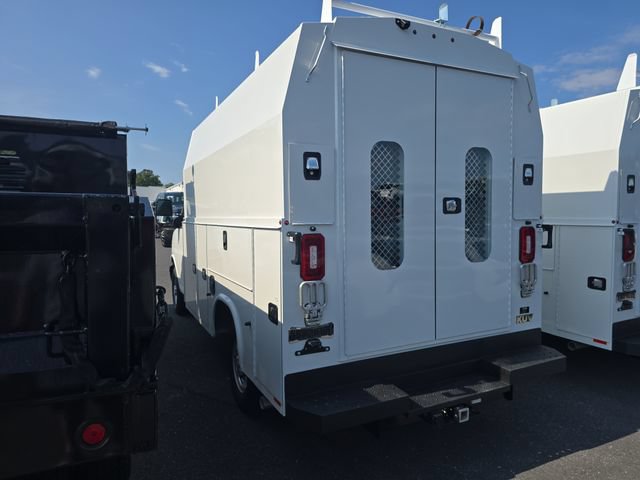 New 2026 Chevrolet Express 3500 w/ Power Convenience Package RWD image 3