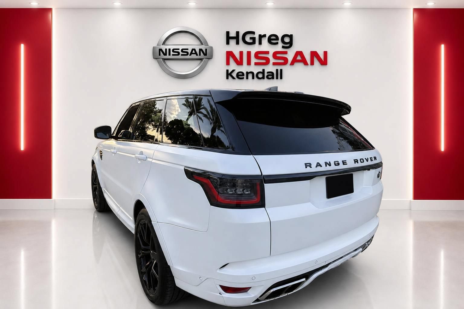 Used 2018 Land Rover Range Rover Sport SVR AWD/4WD video 2