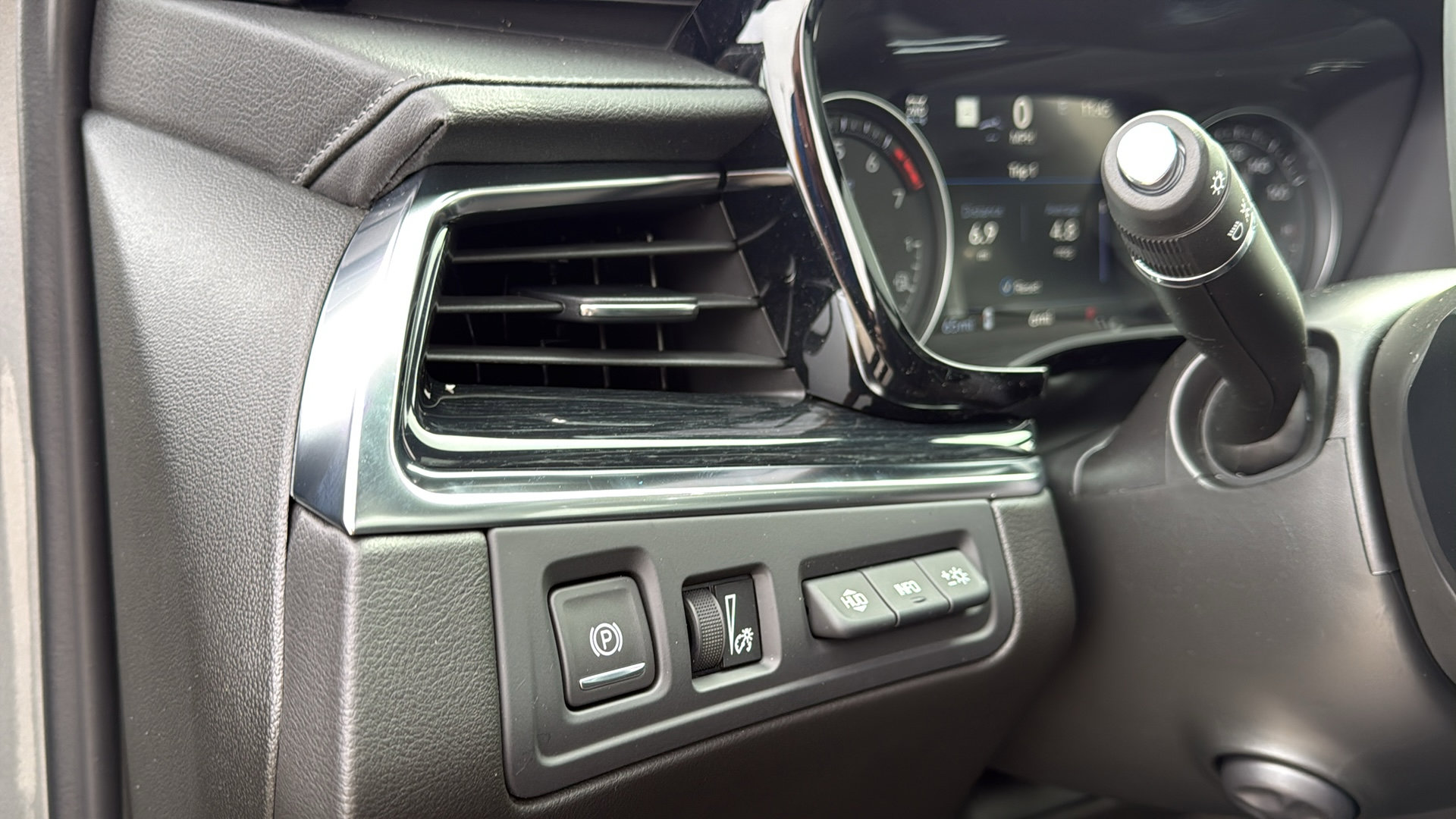 New 2026 Cadillac XT5 Premium Luxury w/ Driver Assist Package image 13