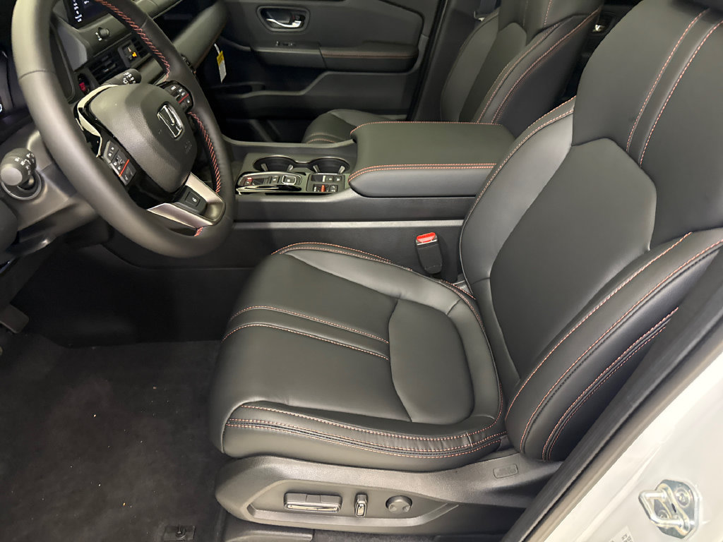 New 2026 Honda Pilot TrailSport image 19