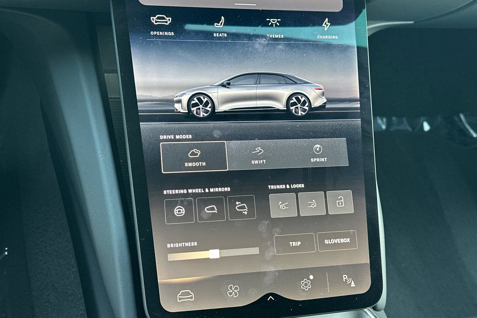 Used 2024 Lucid Air Pure image 31