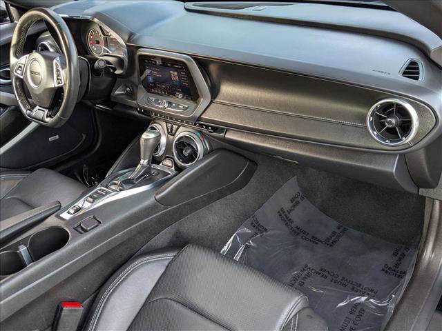 Used 2023 Chevrolet Camaro LT w/ Technology Package image 18