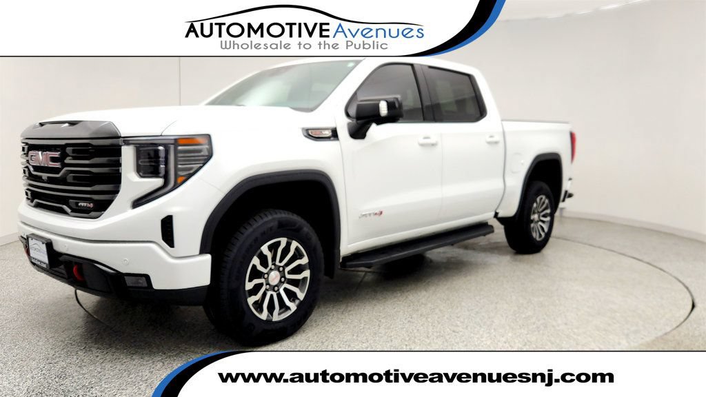 Used 2023 GMC Sierra 1500 AT4 AWD/4WD image 1