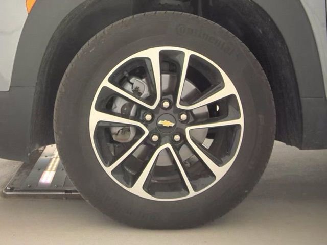 Used 2025 Chevrolet TrailBlazer LT AWD/4WD image 20