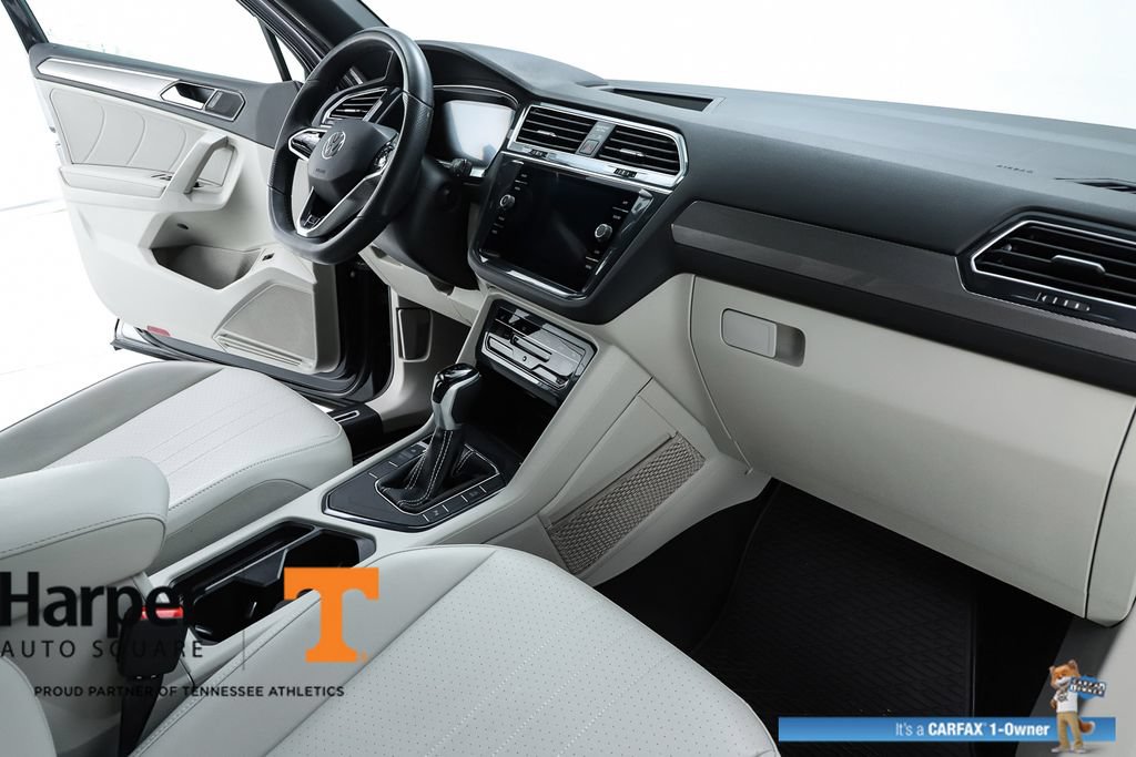 Used 2024 Volkswagen Tiguan SE R-Line FWD image 70