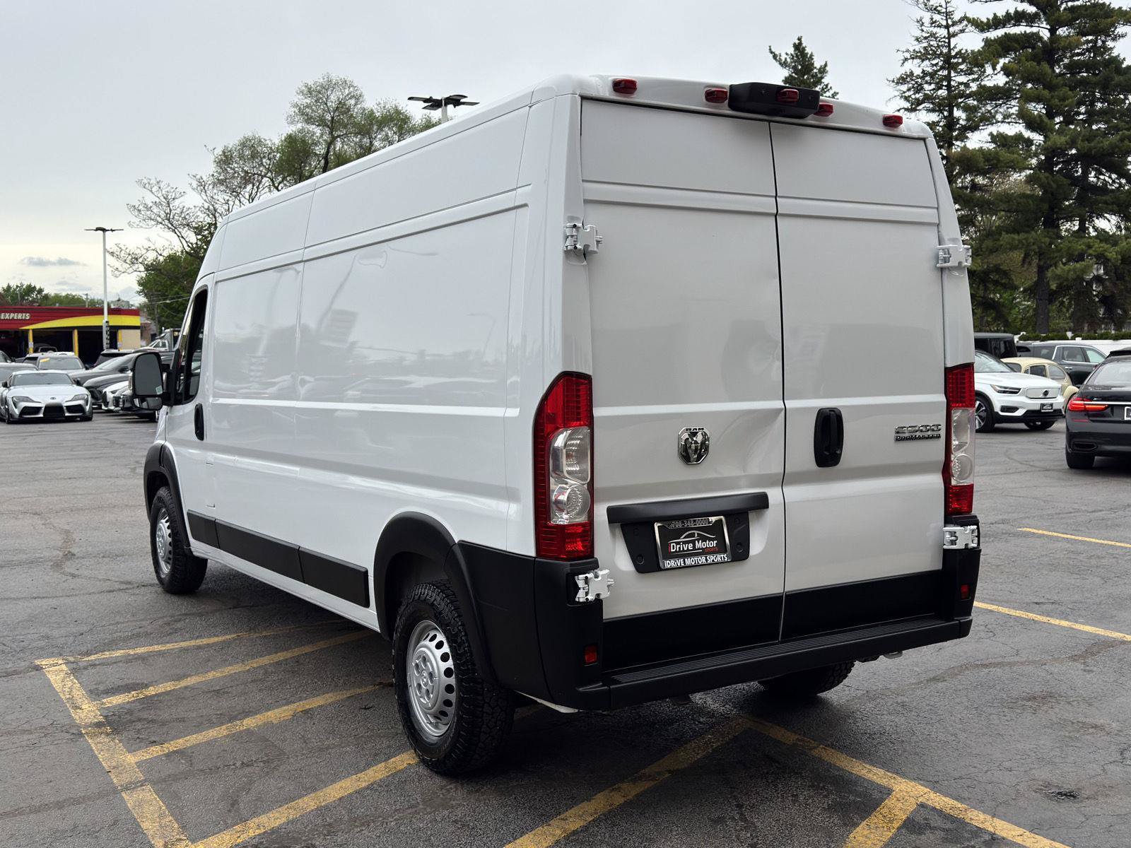 Used 2025 RAM ProMaster 2500 w/ Convenience Group FWD image 6