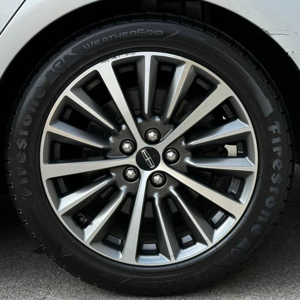 Used 2018 Lincoln MKZ Premiere FWD image 24