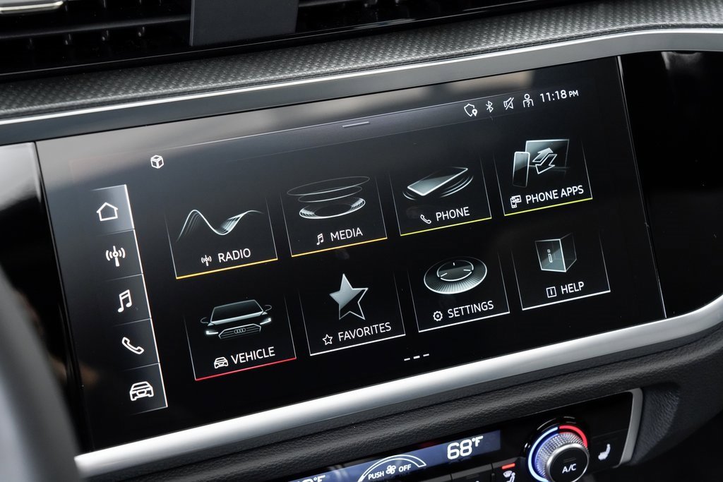 Certified 2024 Audi Q3 2.0T Premium image 21