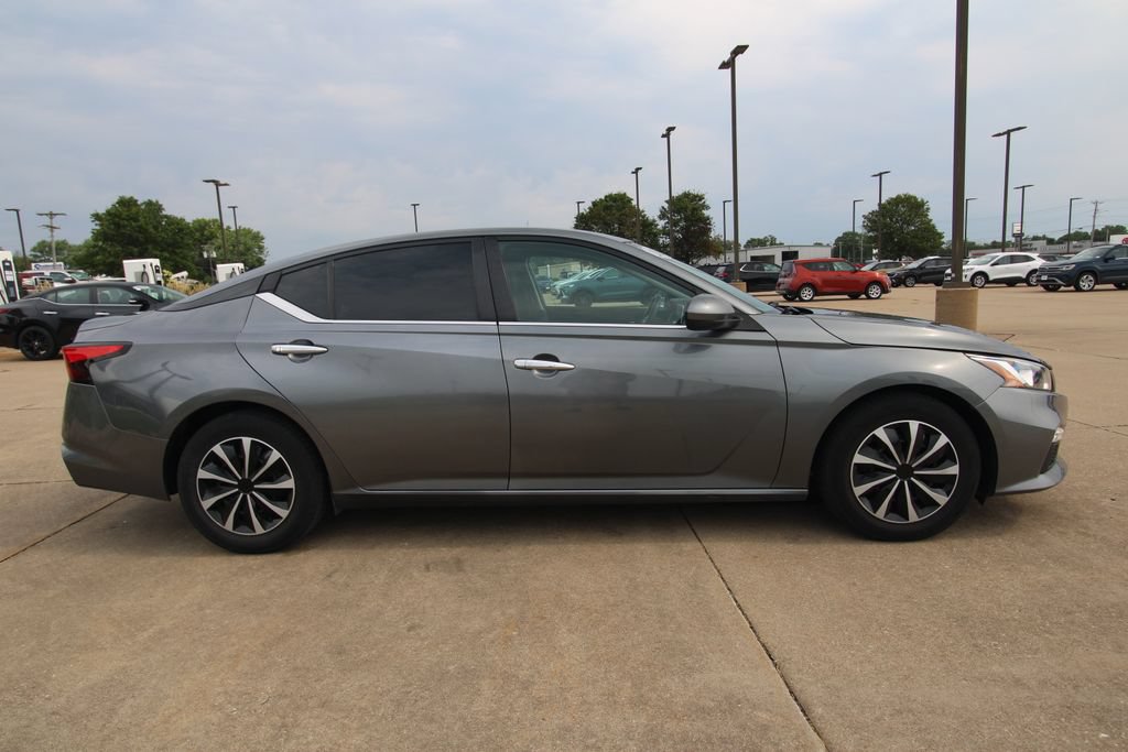 Used 2020 Nissan Altima 2.5 S FWD image 4