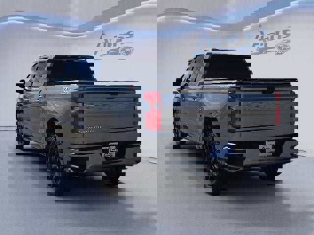 Used 2023 Chevrolet Silverado 1500 RST image 3