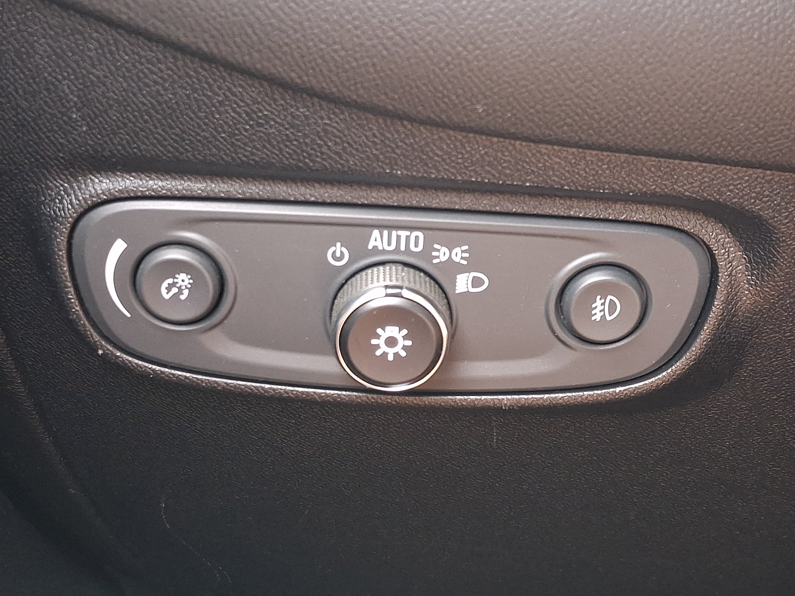 Certified 2019 Chevrolet Equinox Premier AWD/4WD image 26