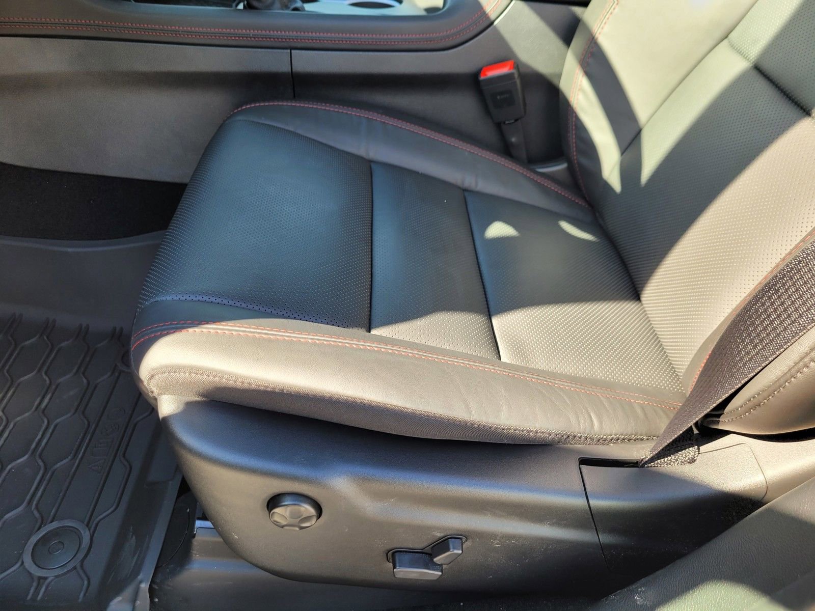 New 2026 Dodge Durango GT image 14