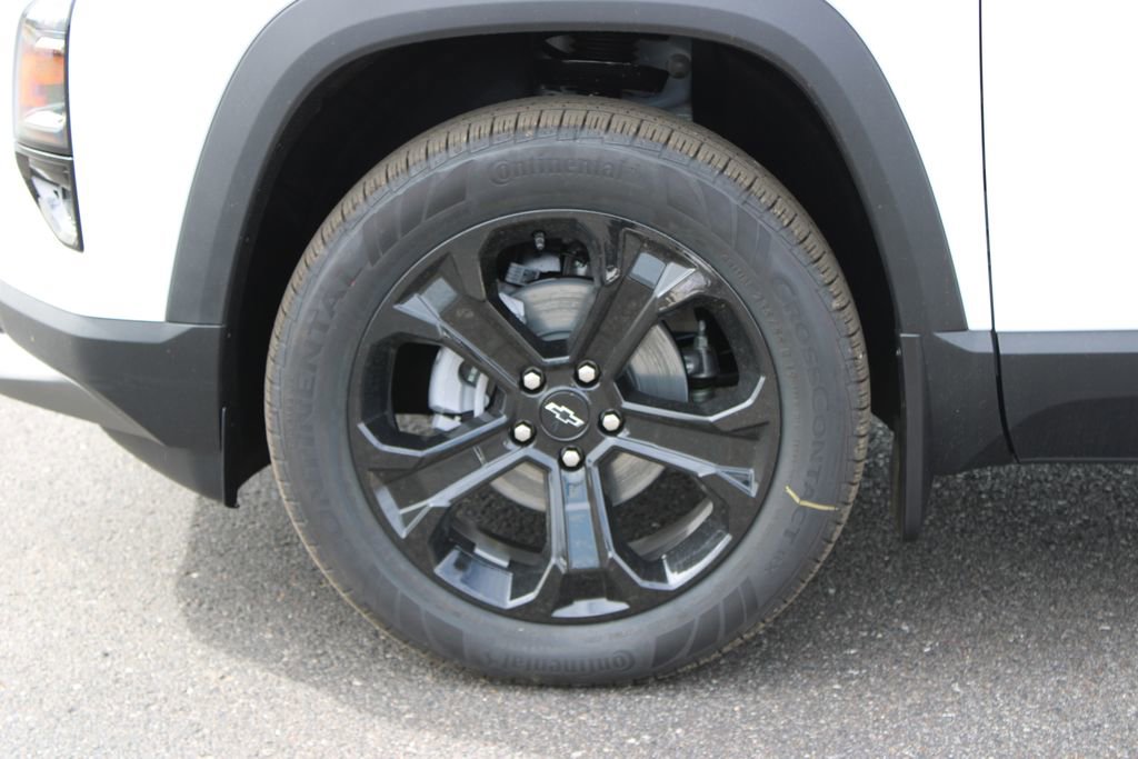 New 2026 Chevrolet Equinox LT image 18