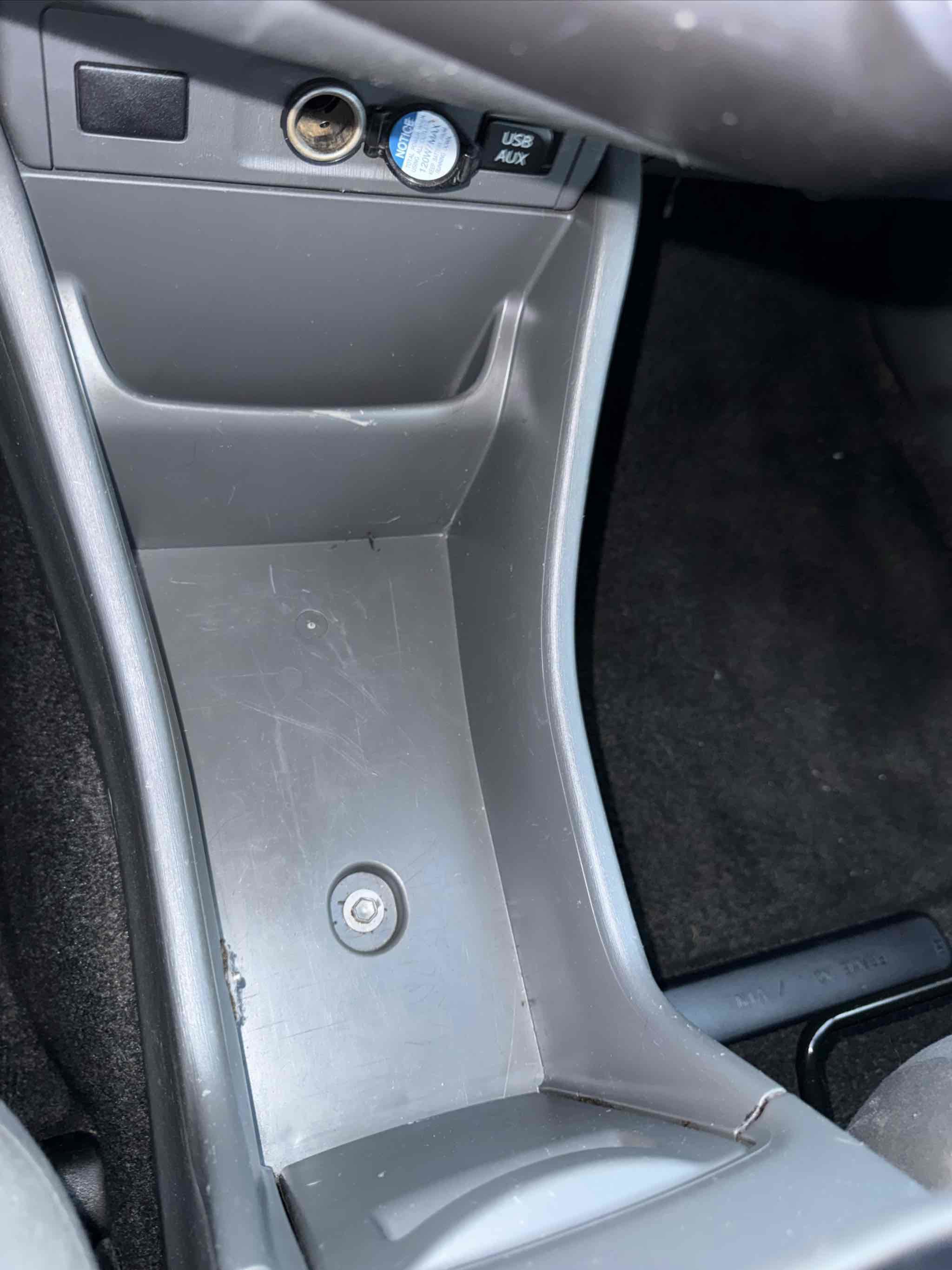 Used 2014 Toyota Prius V Two FWD image 62