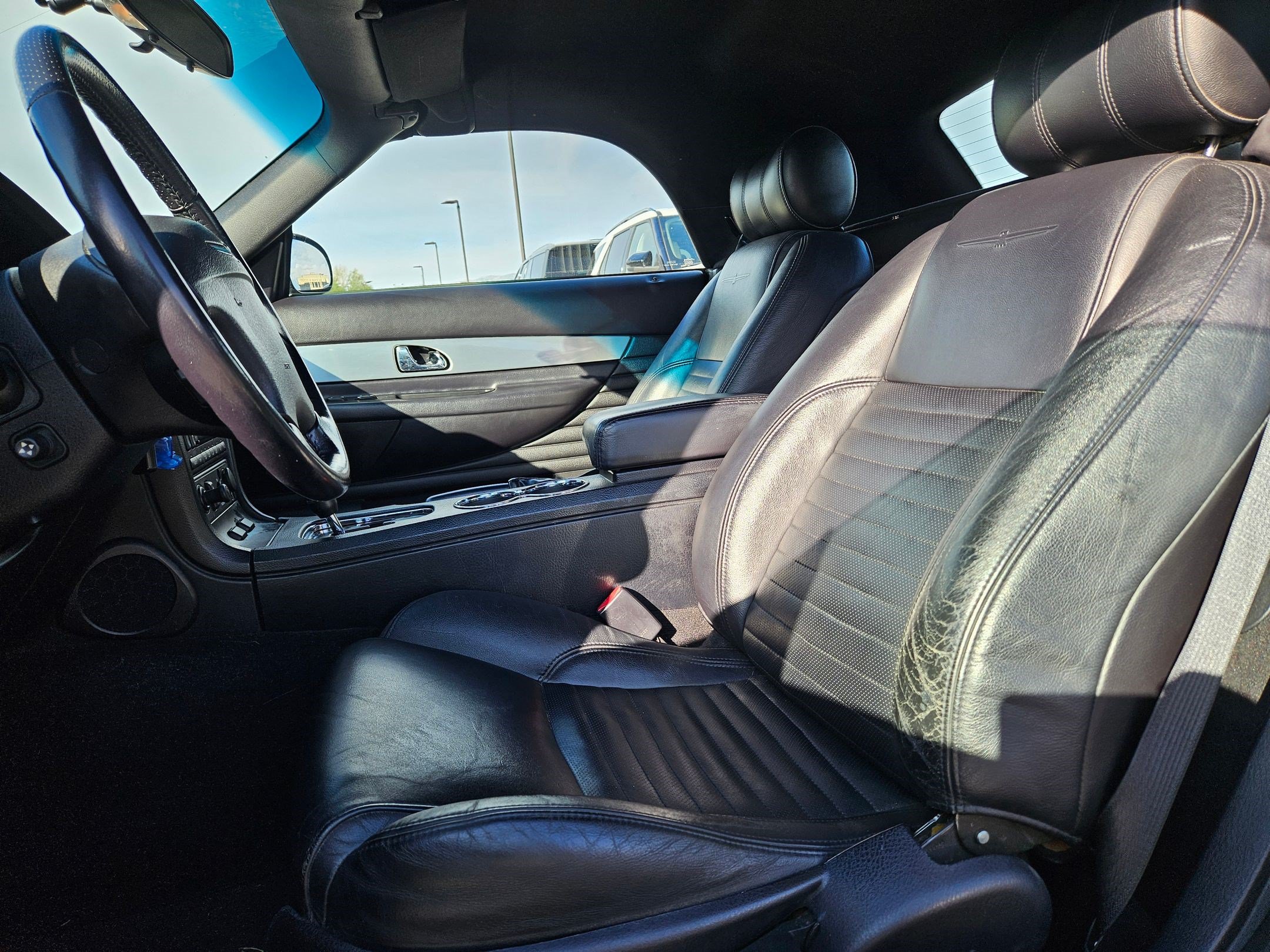 Used 2003 Ford Thunderbird RWD image 15