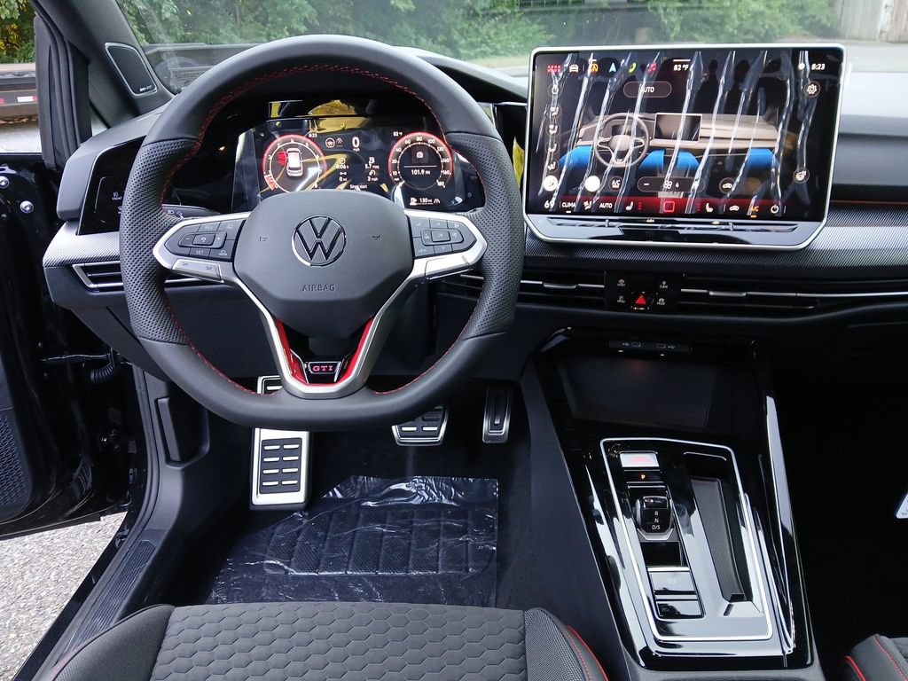 New 2026 Volkswagen GTI SE FWD image 13