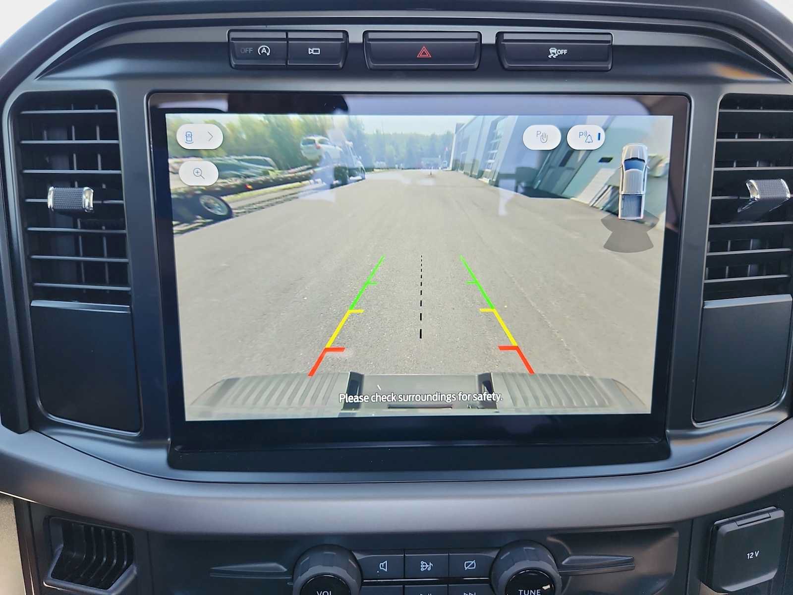 Used 2024 Ford F150 XL RWD image 14