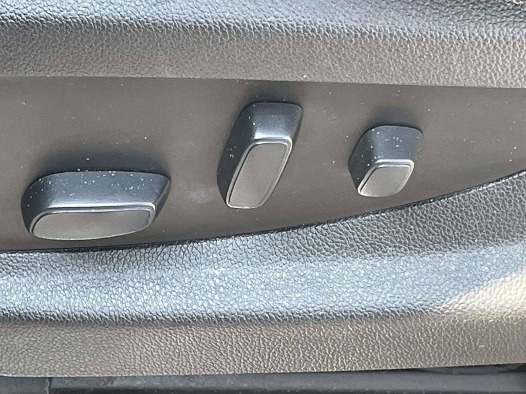Used 2018 GMC Yukon XL SLT RWD image 14