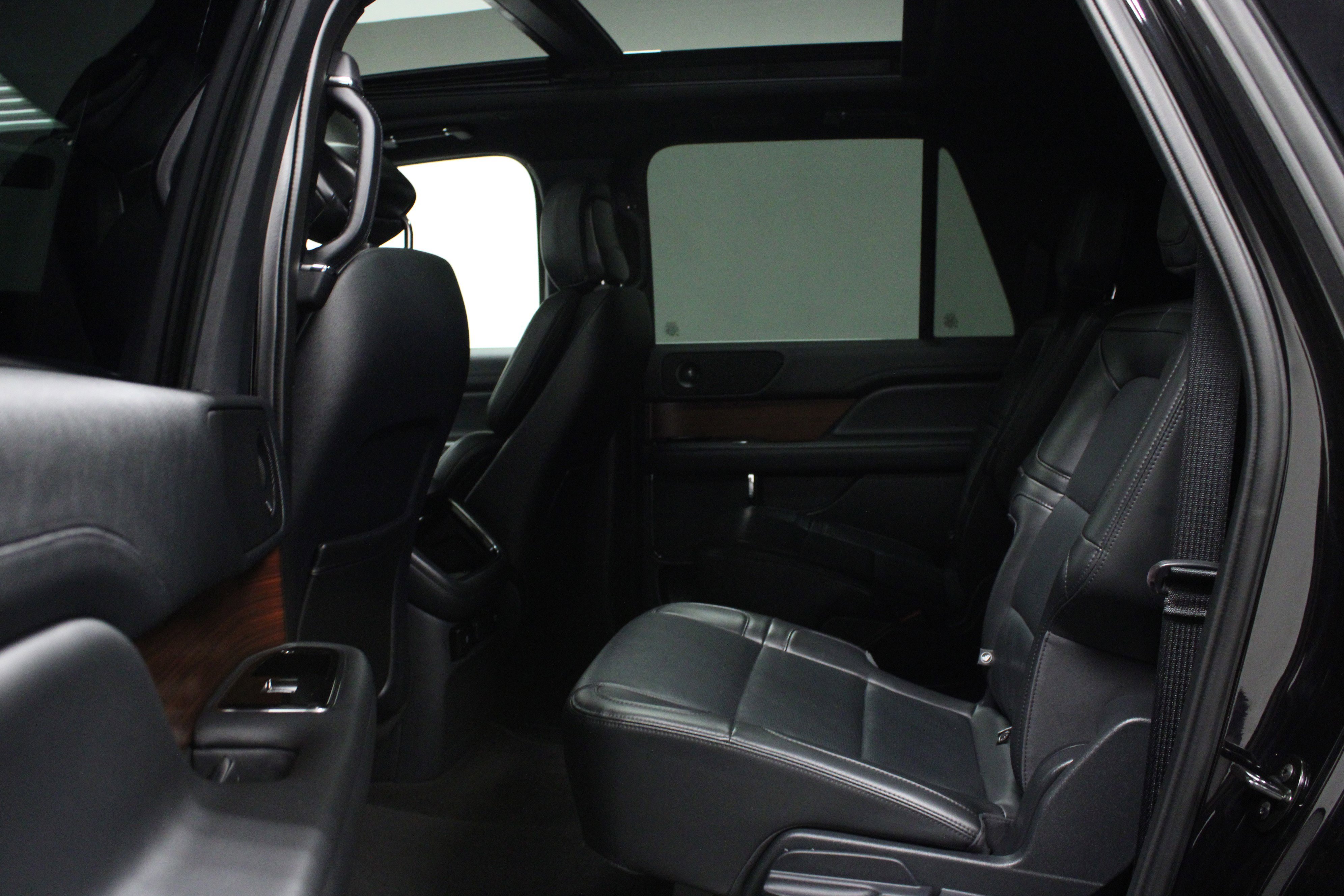 Used 2023 Lincoln Navigator L 2WD image 13