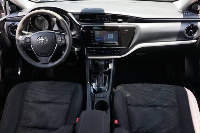 Used 2017 Toyota Corolla iM FWD image 2