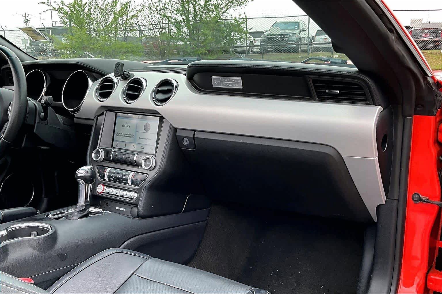 Used 2016 Ford Mustang Premium RWD image 16