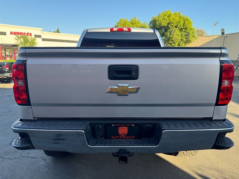 Used 2017 Chevrolet Silverado 1500 LT AWD/4WD image 13