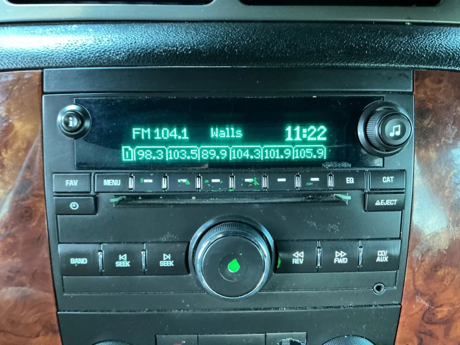 Used 2012 Chevrolet Avalanche LS image 27