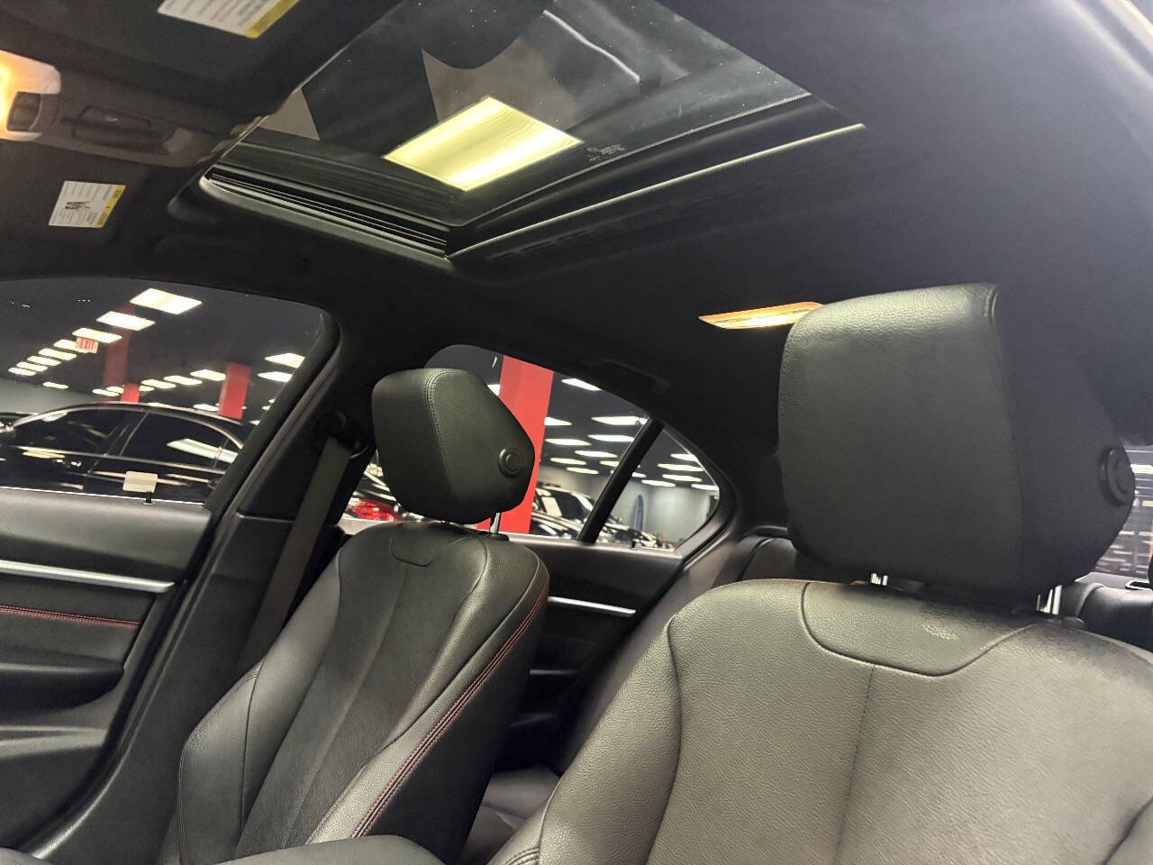 Used 2018 BMW 330i Sedan image 14