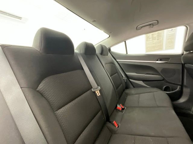 Used 2020 Hyundai Elantra SE w/ Cargo Package (C1) image 11