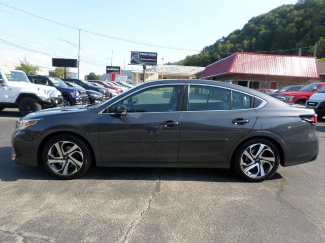 Used 2022 Subaru Legacy Limited image 9