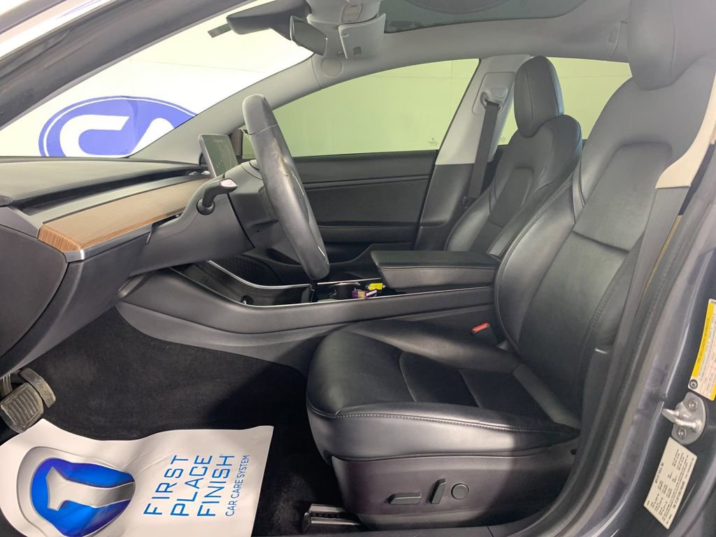 Used 2020 Tesla Model 3 Long Range image 16