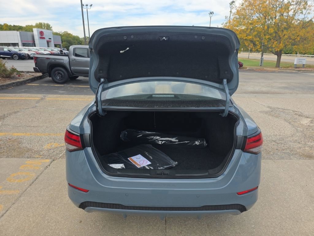 New 2025 Nissan Sentra SV w/ SV Premium Package image 5
