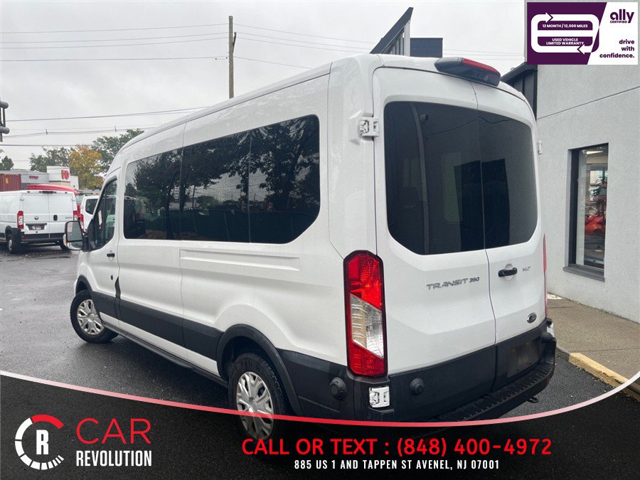 Used 2024 Ford Transit 350 XLT RWD image 4
