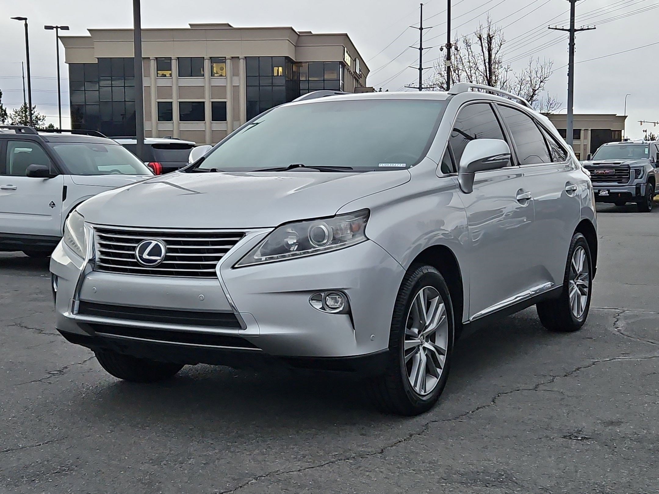 Used 2015 Lexus RX 450h AWD image 10